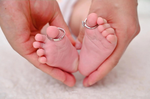 库尔勒孕妇两个月肚子疼